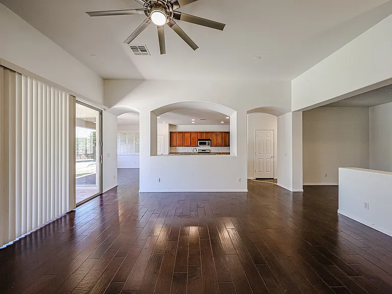 445 W Seagull Dr — Photo 8