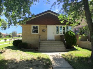 8201 Austin Ave, Burbank, IL