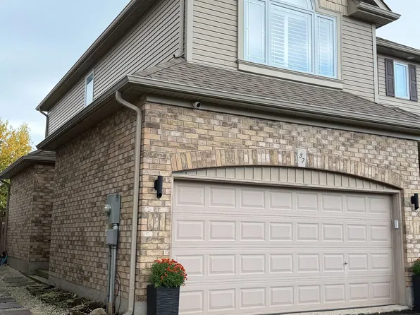 37 Davis St, Collingwood, ON L9Y 0E2