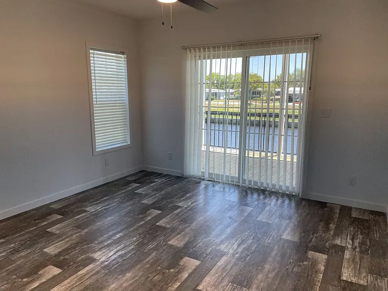 5652 Blue Harbor Dr #325 — Photo 12