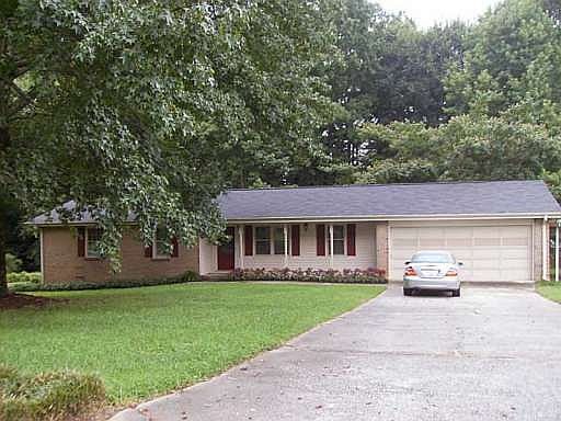 1st image of 2025 Highriggs Ln