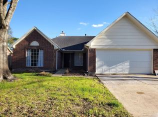 2215 Lady Leslie Ln, Pearland, TX 77581