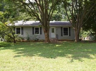 4552 Woods Edge Rd, Troy, VA 22974