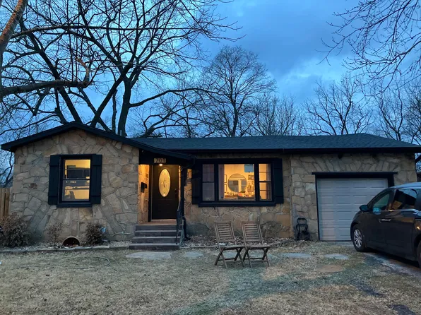 701 S Rockaway Lane, Springfield, MO 65802