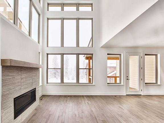 Vaulted great room ceiling