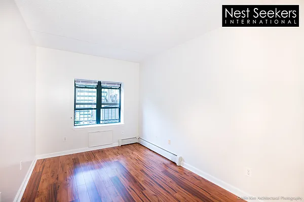 Rented by Nest Seekers International | media 10