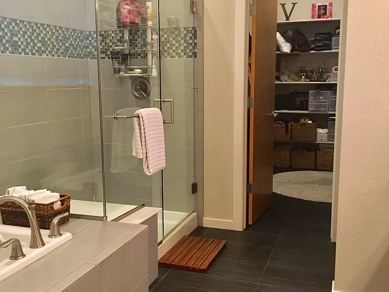 2381 Hecla Dr — Photo 12