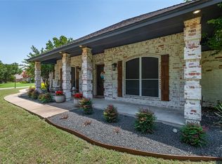4830 Plainview Rd, Midlothian, TX 76065