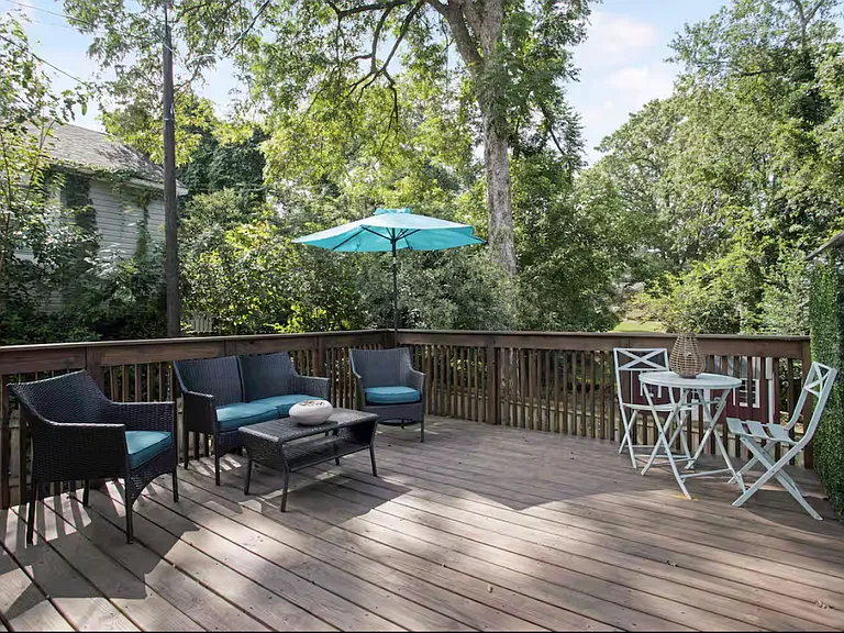 22 Monticello Ave — Photo 20