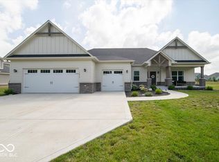 1615 N Blue Rd, Greenfield, IN 46140