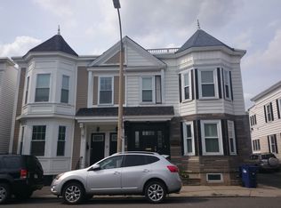 616 E 8th St, South Boston, MA 02127