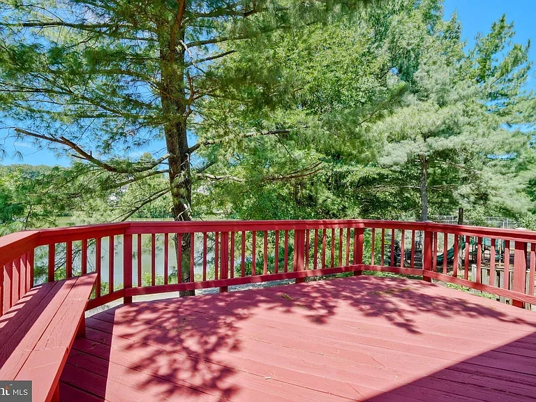2920 Montauk Ct — Photo 38