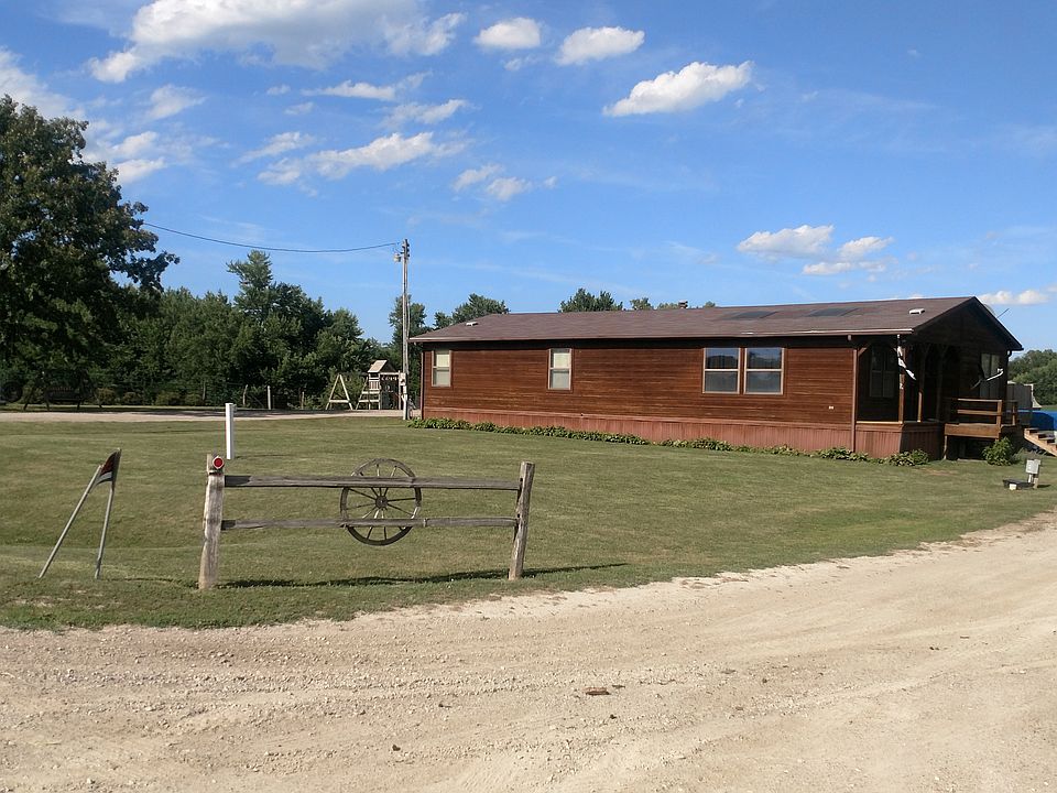 Acreage for sale in country