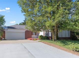 1 Kelsay Ct, Whiteland, IN