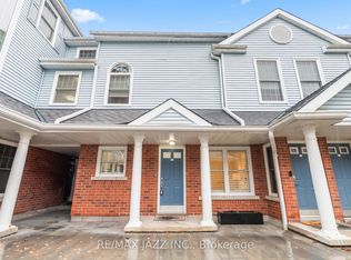 1667 Nash Rd #F15, Clarington, ON L1E1S8