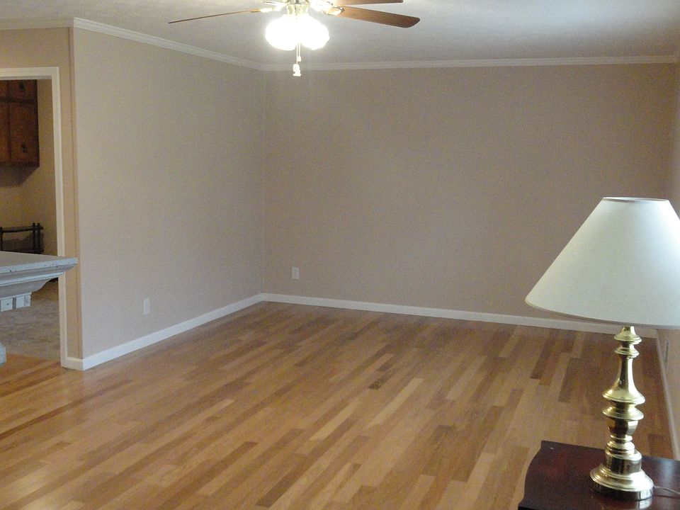 13' X 24" Den w Fireplace