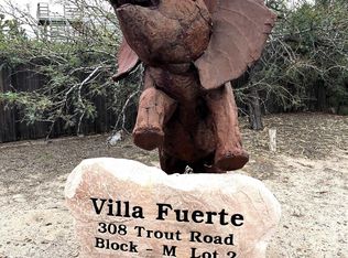 308 Trout Rd, Elephant Butte, NM 87935