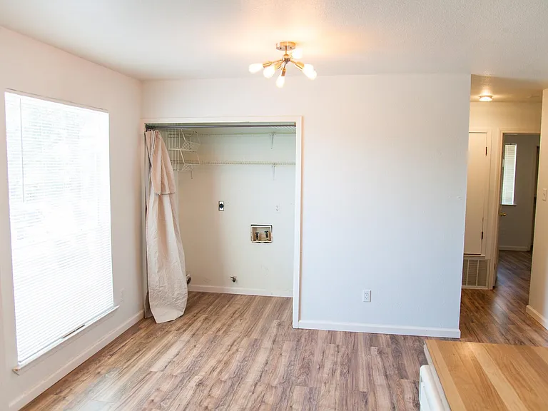 5300 Indio Cv #C — Photo 7