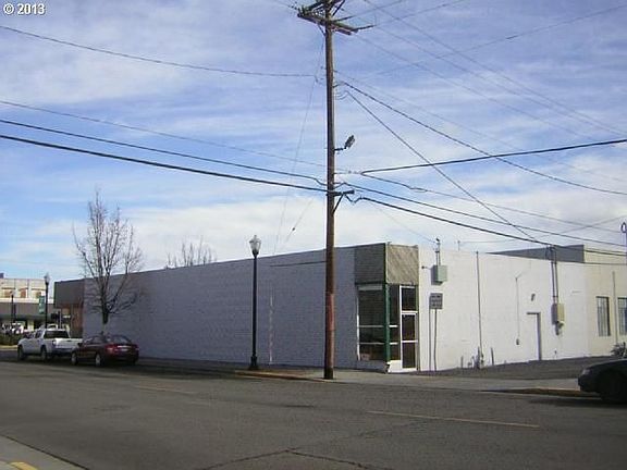 2nd image of 500 E 2nd St