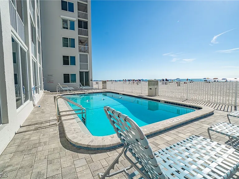 26000 Hickory Blvd #303 — Photo 26