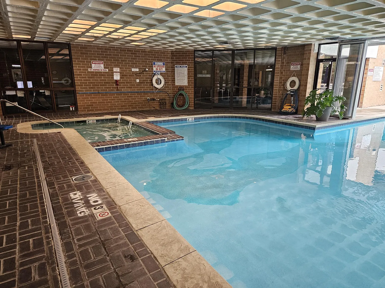 1 bed, 700 sqft, $1,245 — Photo 3