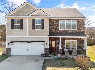 5328 Golden Eagle Ln, Corryton, TN 37721