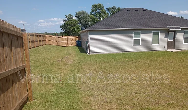 6604 SW Devotion Ave — Photo 33