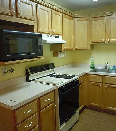 4th image of 13323 Keystone Dr