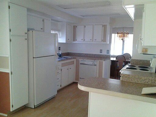 3rd image of 157 Westlake Dr