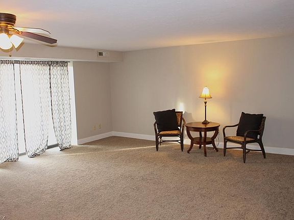 5th image of 9901 Sunrise Blvd Unit Q18