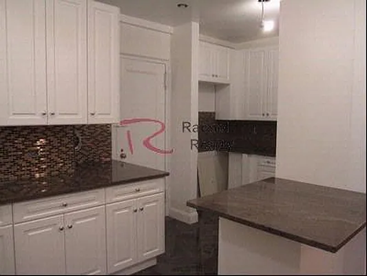 Sold by Rachel Realty | media 19