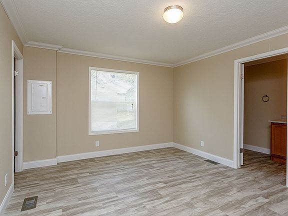 Skyline stock 2nd bed