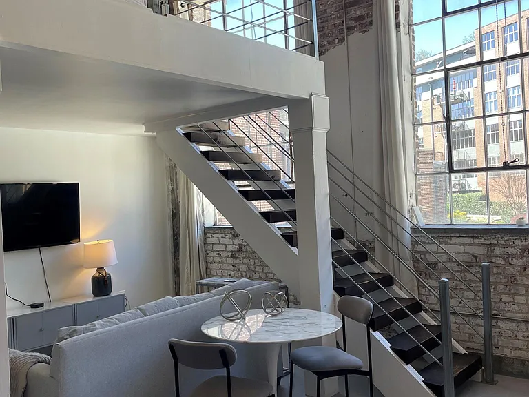 650 Glen Iris Dr NE #29 — Photo 4