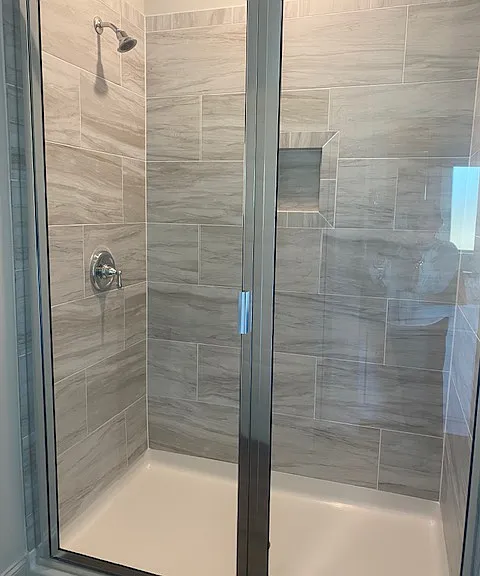 Large Master Tub
