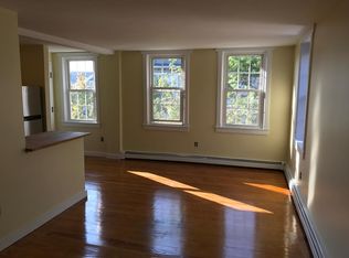 242 Wickenden St APT 3L, Providence, RI 02903