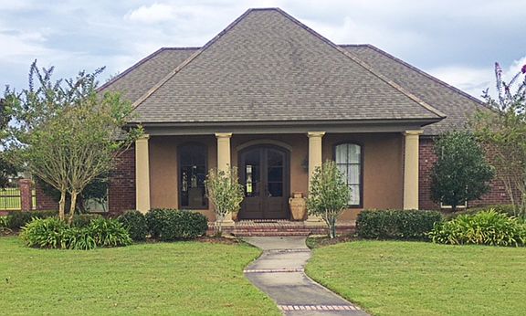 2nd image of 9663 Belle Place Cir