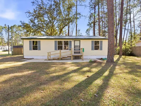 8519 Belk Dr W, Tallahassee, FL 32310