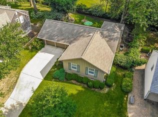 4315 W 77th Ter, Prairie Village, KS 66208