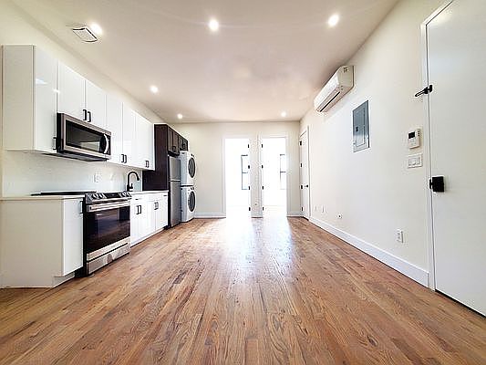 1st image of 70 Beaver St #5
