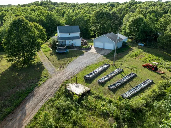 437 Victor Darnell Rd, Benton, KY 42025