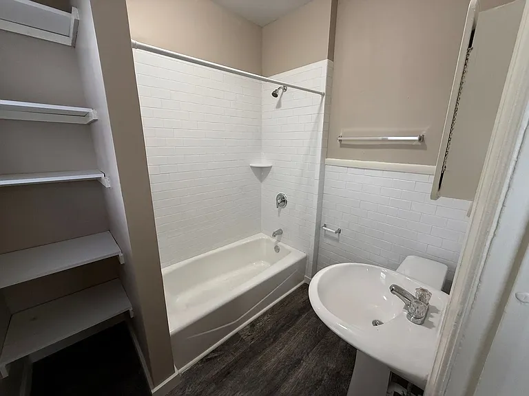 2228 S Harrison St — Photo 10