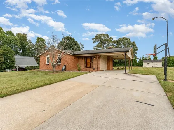 291 Cynthia Ln, Lexington, NC 27295