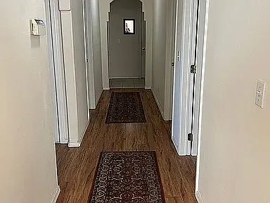 935 Elkhorn Dr — Photo 13