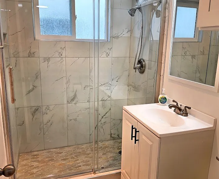2904 Peppertree Ln #B — Photo 15