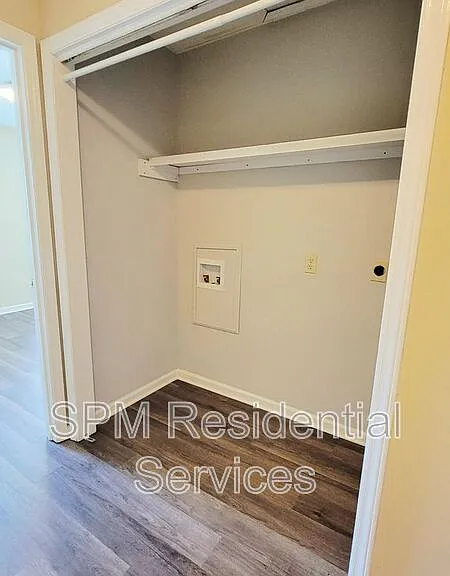 5116 Lampost Cir — Photo 21