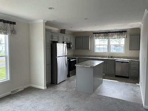 5th image of 35571 Pine Dr #104
