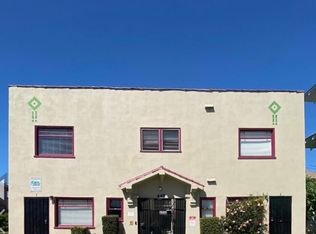445 Chestnut Ave APT 4, Long Beach, CA 90802