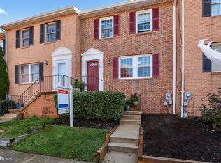 1215 Oak View Dr, Mount Airy, MD 21771