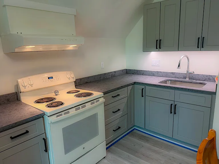 32 Everett St #3L — Photo 2