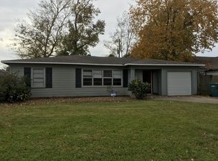 4325 W Broadway St, Beaumont, TX 77707